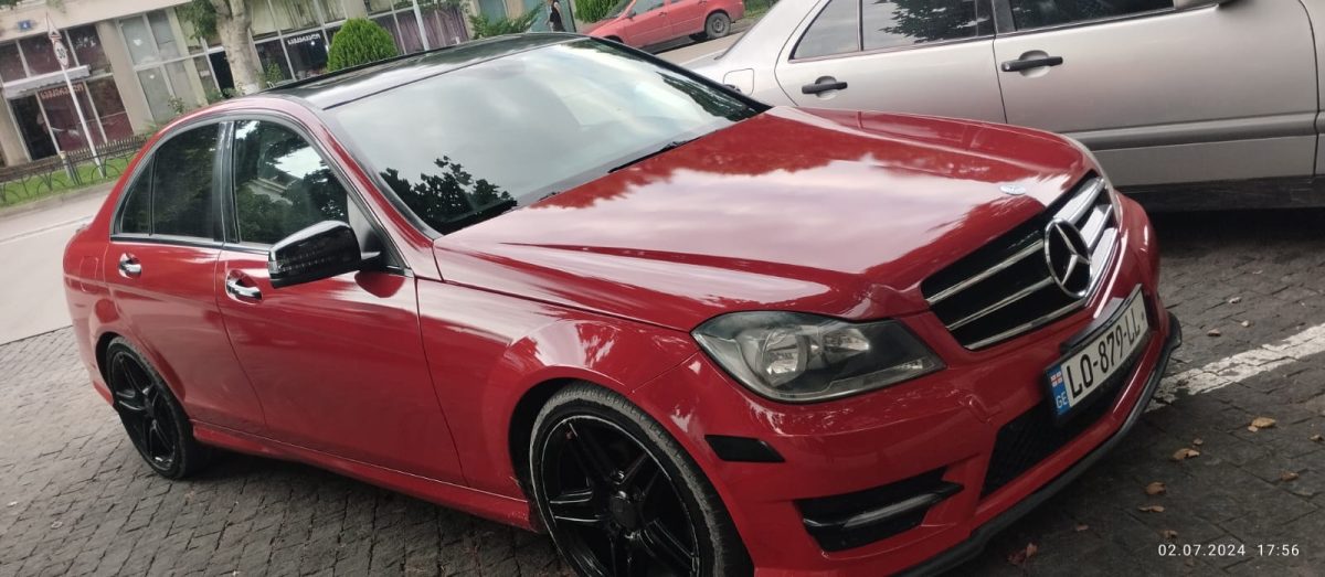 Mercedes-Benz C-Class